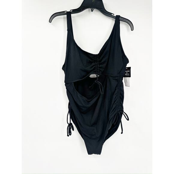 Salt + Cove Black Plus Size Leopard Love Cutout Ruched One-Piece Swimsuit 1X NWT - Picture 3 of 6